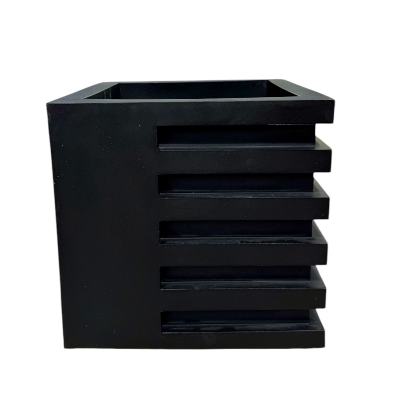 ΠΛΑΣΤΙΚΗ ΓΛΑΣΤΡΑ RIB       50  ΜΑΥΡΗ   Δ50(40) x Π50 x Υ50